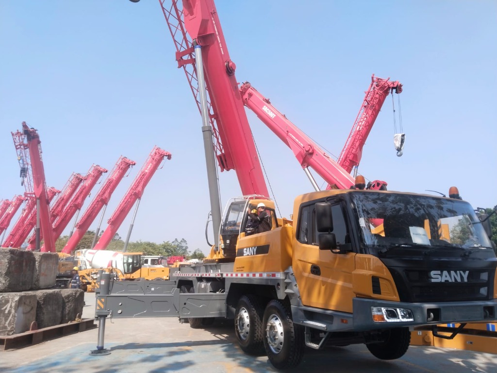 PT Karya Cipta Setiawan Heavy Mobile Crane Erection Girder